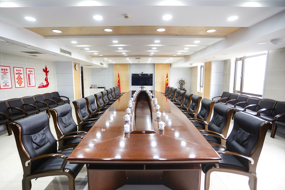 二號(hào)開標(biāo)室01